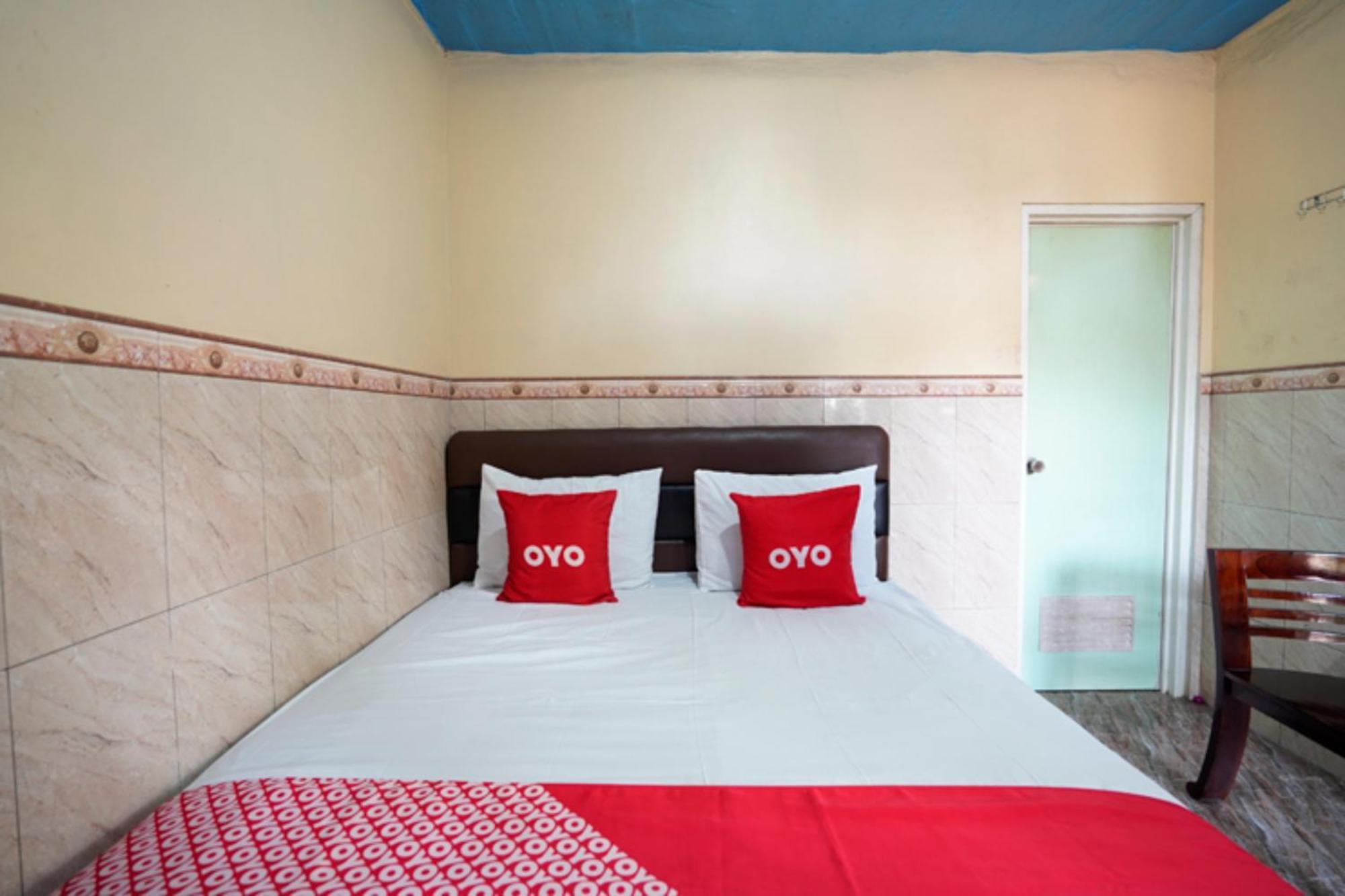 Oyo 927 Carina Hotel Claket Exterior photo