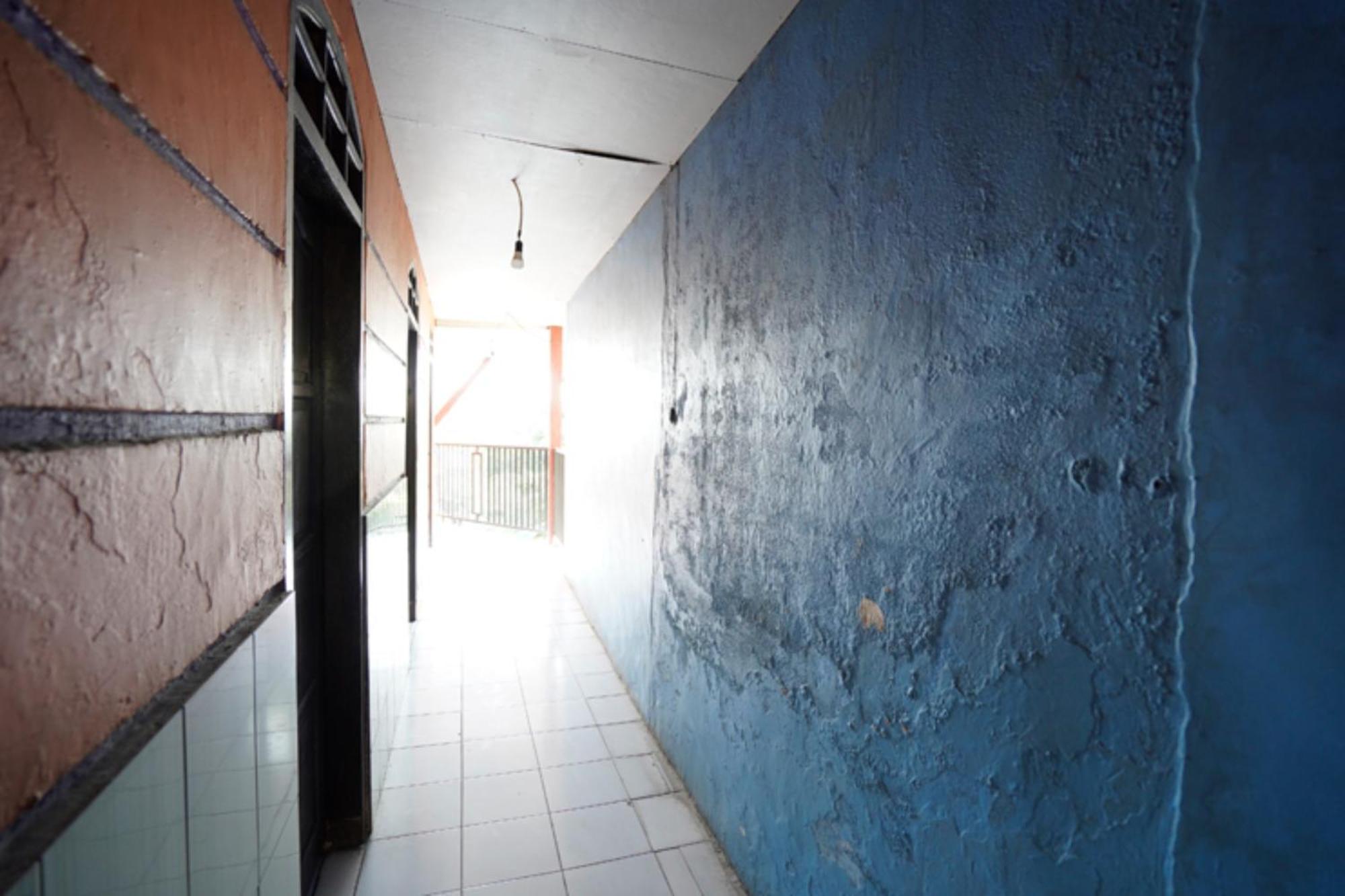 Oyo 927 Carina Hotel Claket Exterior photo